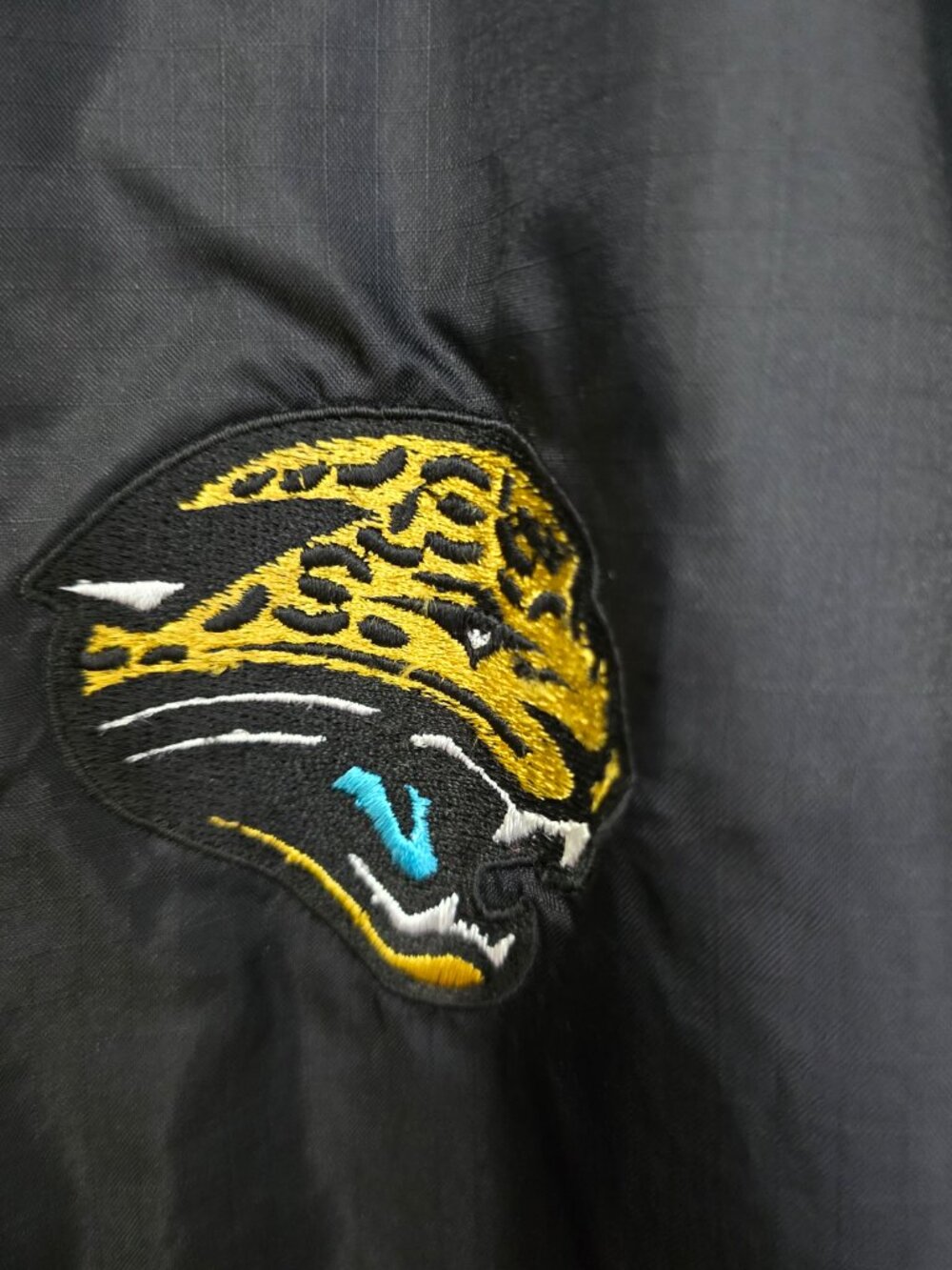 Jacksonville Jaguars Men's NFL Full Zip Windbreaker Jacket Vented Back Black XL - Picture 3 of 12